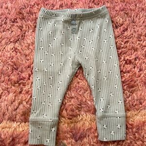 Zara 9-12mp pants.